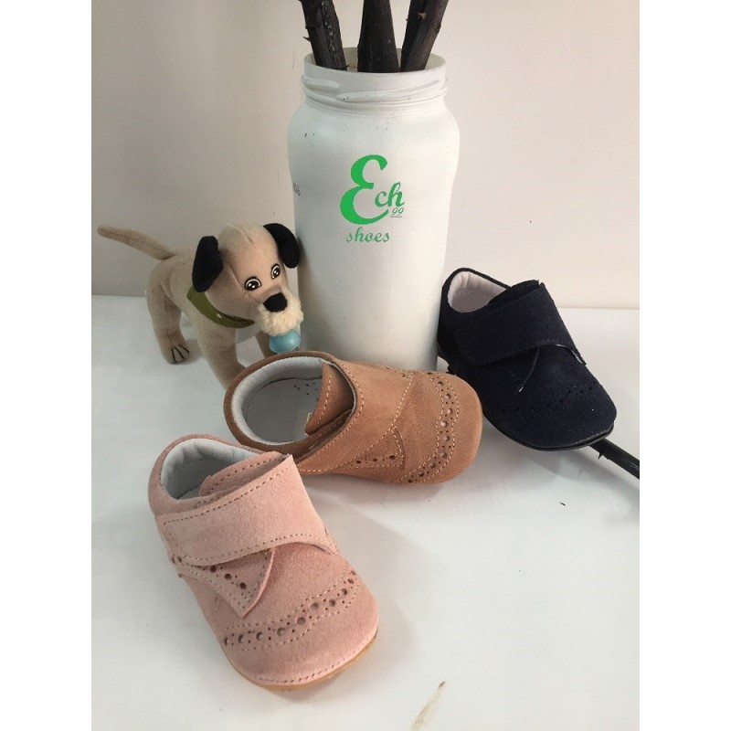 sapatos carneira bebé