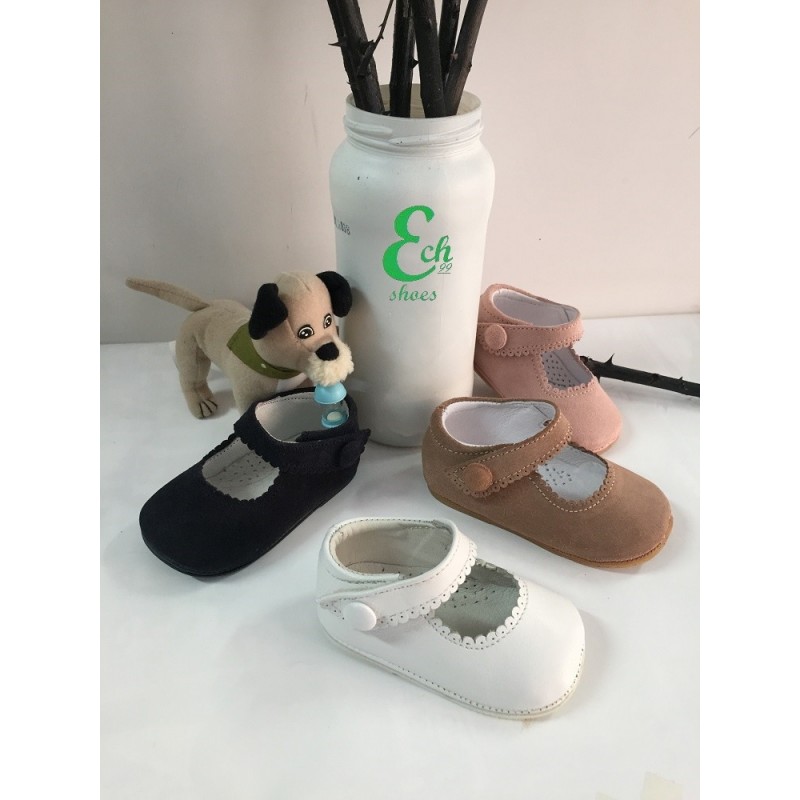 sapatos carneira bebé